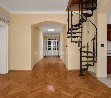 OPATIJA - CENTAR, stan od 189 m2 s pogledom i parkingom - cover