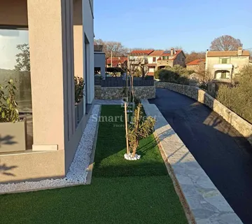 KRK - predivna mordena kuća s pogledom na more - cover