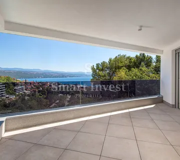 OPATIJA, luksuzan stan s pogledom na more (S1)