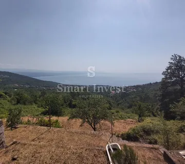 POLJANE, seosko imanje na zemljištu od 6097 m2 - Poljane, Opatija