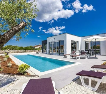 ISTRA - SVETVINČENAT, moderna vila s grijanim bazenom - cover