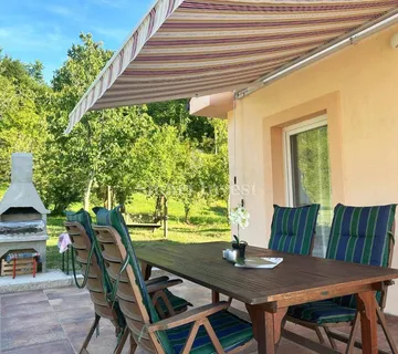 ISTRA, BUZET- BUTONIGA, novouređena kućica u prirodi! - cover