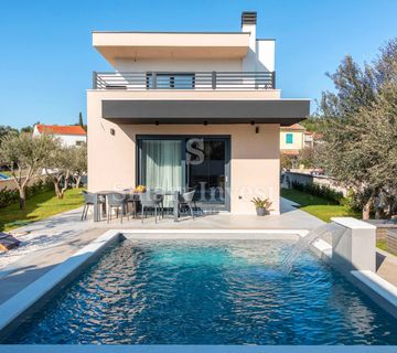 ISTRA – PREMANTURA, moderna smart home vila s bazenom blizu mora, prodaja - cover
