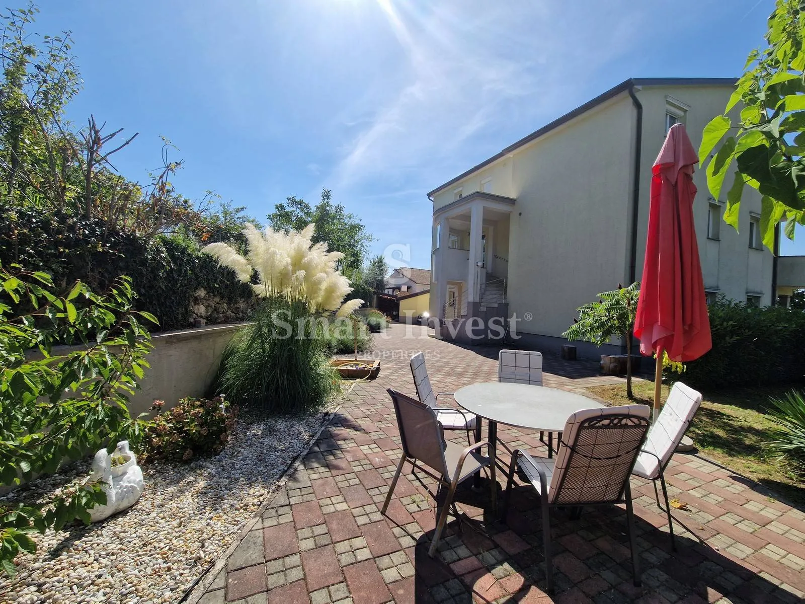 KOSI - VIŠKOVO, samostojeća kuća s okućnicom i garažom - cover