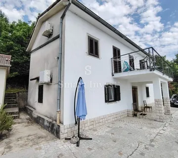 LOVRAN, IKA - OPRIĆ, kuća s okućnicom površine 2437 m2 - cover