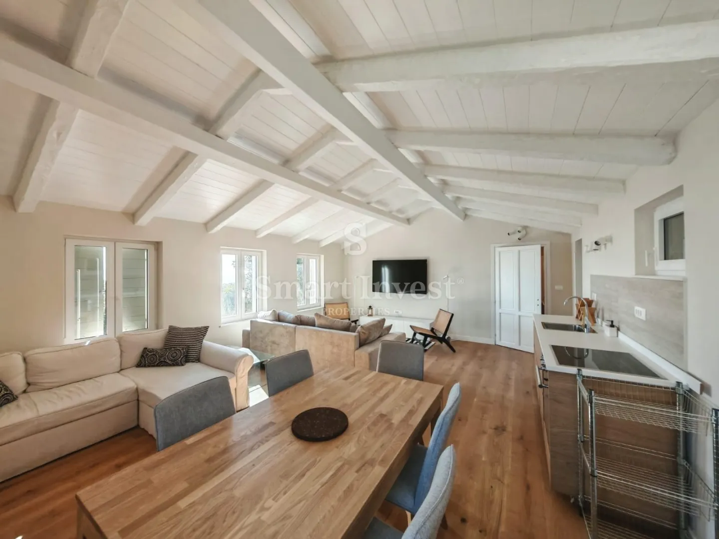 MATULJI, prekrasna obiteljska kuća u blizini centra - cover