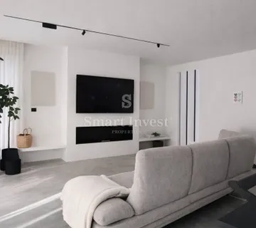 ISTRA, RABAC - OKOLICA, NOVA MODERNA KUĆA 4 KM OD MORA! - cover