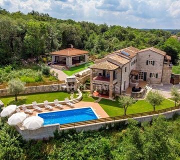 ISTRA - TINJAN, prekrasna kamena vila s bazenom - cover