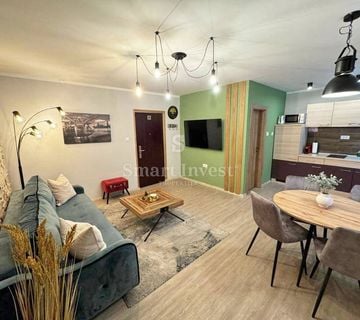 RIJEKA - KORZO, dva apartmana s uhodanim poslom - cover