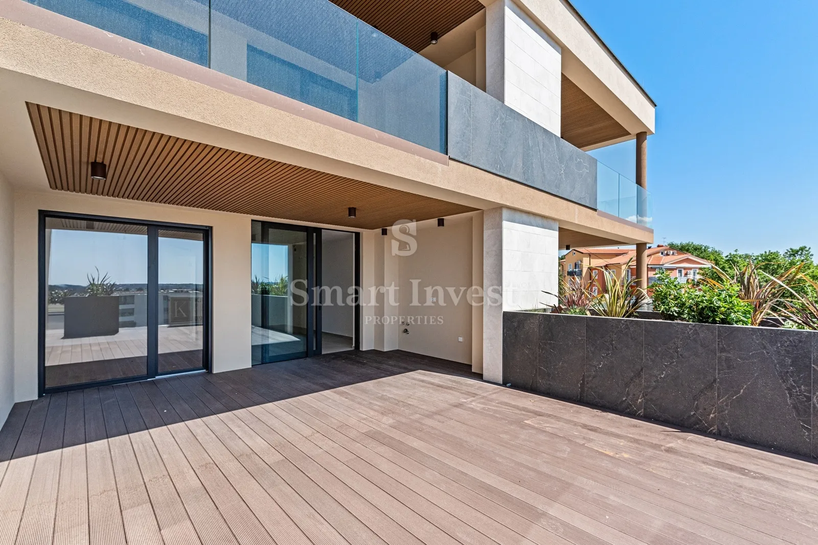 NOVIGRAD, moderan stan od 100.10 m2 s pogledom na more - cover