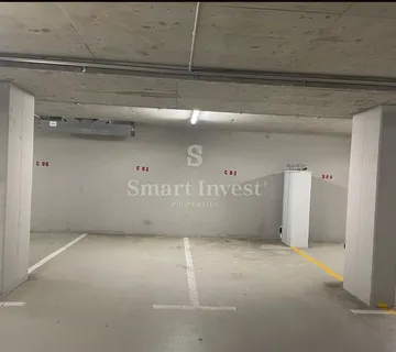 OPATIJA, 1 garažno mjesto! - cover