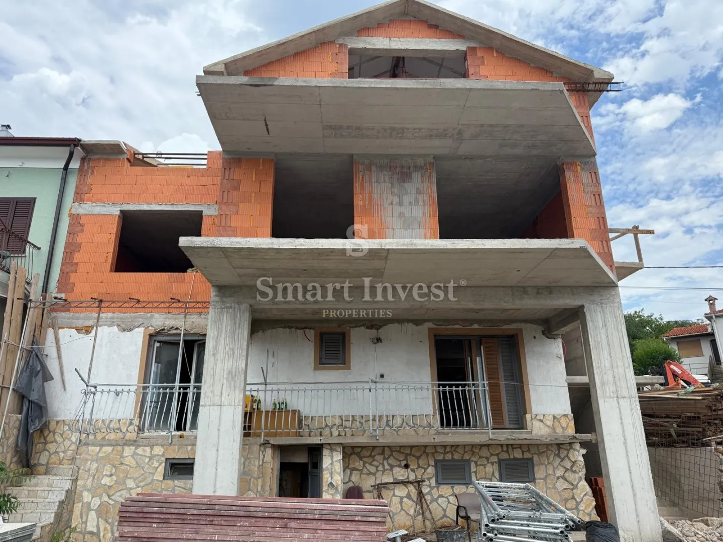 MATULJI - CENTAR, stan 2S+DB u novogradnji - cover