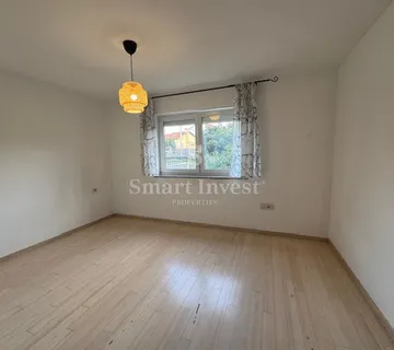 SRDOČI, stan od 30 m2 s 2 parkirna mjesta  - cover