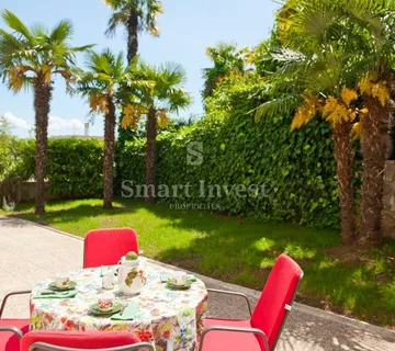 OPATIJA, stan 2S+DB s vrtom u strogom centru *EKSKLUZIVNO SAMO KOD NAS* - cover