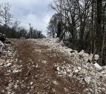 KASTAV, građevinsko zemljište od 922 m2 na mirnoj lokaciji - cover