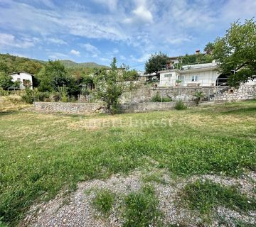 POBRI, zemljište od 615 m2 s djelomičnim pogledom na more - cover