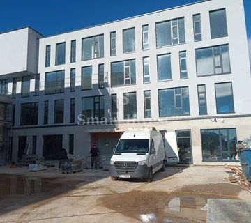 ŠKURINJE, uredski prostori za najam na atraktivnoj lokaciji - cover