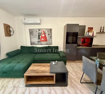 FAŽANA, stan s dvije terase, 150 m od plaže - cover