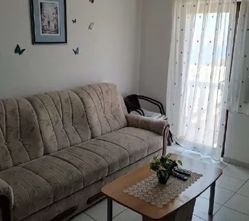 Iznajmljivanje Apartmana na moru - Stinica, Senj