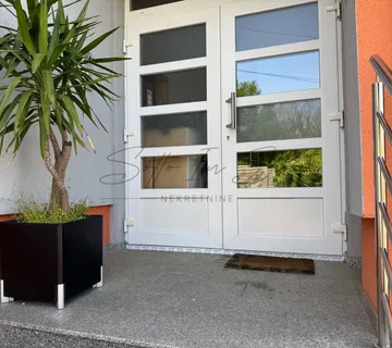 Ugodan i svijetao stan na Žutom bregu-prodaja! - Zagreb