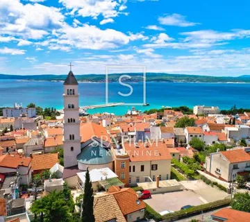 Crikvenica, Centar, Poslovni Prostor Za Dugoročni Najam