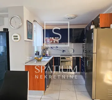 Dramalj, Crikvenica, Kuća S Bazenom I Pogledom Na More