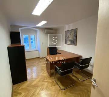 CENTAR, UREDSKI PROSTOR 32M2 - cover