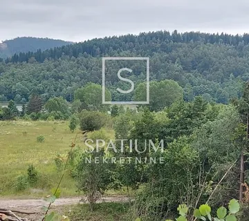 FUŽINE, ODLIČAN GRAĐEVINSKI TEREN U BLIZINI JEZERA - cover