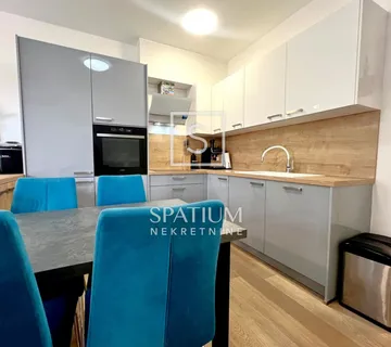 Srdoči, Novogradnja, Dvosoban Stan S Okućnicom - Rijeka