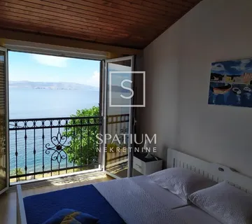 SVETI JURAJ, APARTMANSKA KUĆA, PRVI RED DO MORA - cover