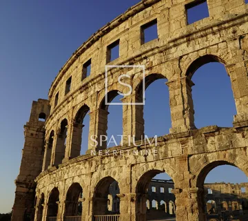 Pula, Dvosoban Stan U Prizemlju