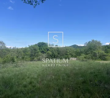 LABIN, GRAĐEVINSKO ZEMLJIIŠTE NA 400m OD CENTRA GRADA - cover