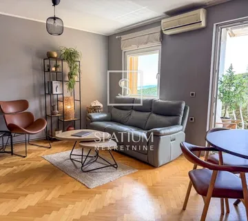 Škurinje, Dvosoban Stan Sa Dnevnim Boravkom - Rijeka
