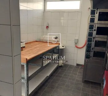 PEĆINE, UHODANA PEKARA ZA DUGOROČNI NAJAM - cover