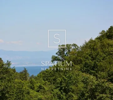 MEDVEJA, KUĆA S ČETIRI APARTMANA - cover