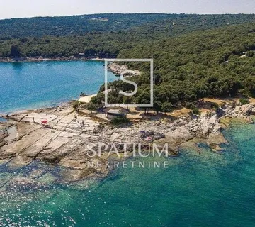 Kavran, Pravokutna Parcela S Prisrupnim Putem - Kavran, Marčana