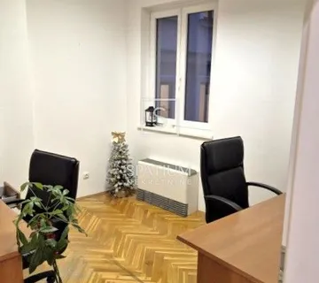 CENTAR, POSLOVNI PROSTOR ZA ZAKUP - cover