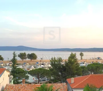 Crikvenica, Kuća S Okućnicom U Blizini Mora
