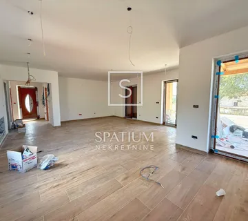 Kaštelir, Kamena Vila S 4 Spavaće Sobe - Kaštelir, Kaštelir - Labinci