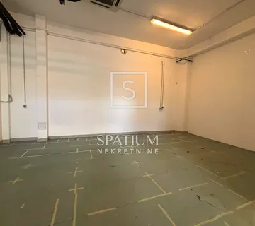 MLAKA, POSLOVNI PROSTOR 320m2 - Rijeka