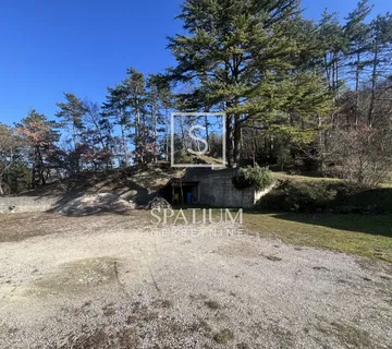 LABIN, ZEMLJIŠTE SA GRAĐEVINSKOM DOZVOLOM - cover