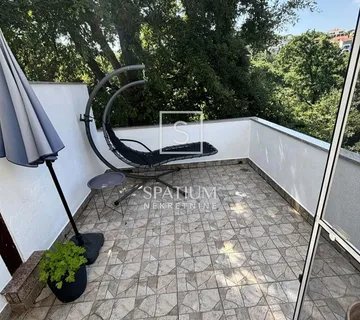 NJIVICE, OTOK KRK, STAN NA 300M OD MORA - cover