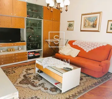 KOZALA, KUĆA S GARAŽOM U BLIZINI CENTRA GRADA - cover