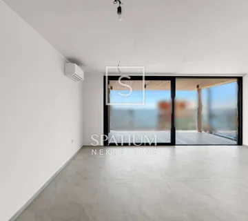 NOVIGRAD, ISTRA, DVOSOBAN STAN NA 1. KATU MODERNE NOVOGRADNJE S4 - cover