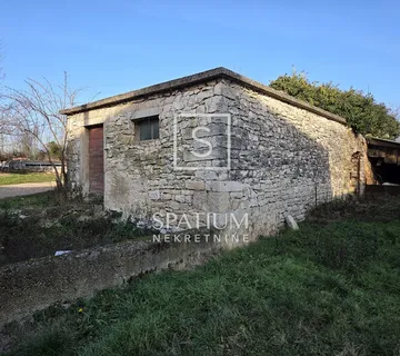 LABIN, OKOLICA, DVIJE ZGRADE ZA RENOVACIJU - cover