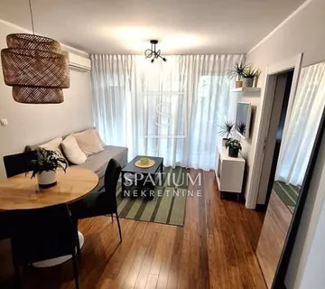 DONJA VEŽICA, DVOSOBAN STAN S BALKONOM - cover