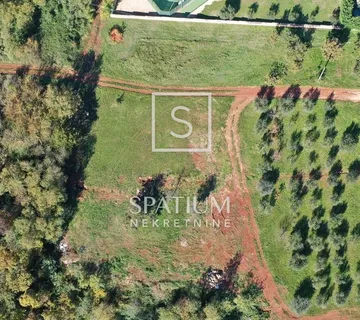 VIŽINADA, GRAĐEVINSKO ZEMLJIŠTE 961 m² - cover