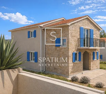 PIĆAN, KATNICA S BAZENOM NA MIRNOJ LOKACIJI, NOVOGRADNJA - cover