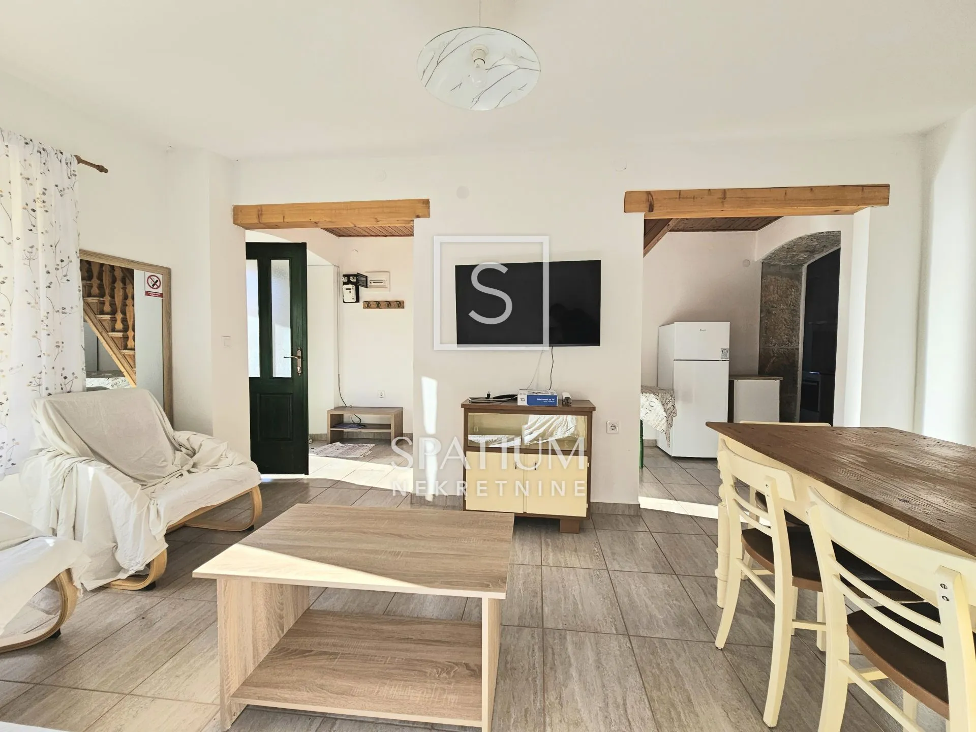 MARČANA, KUĆA U NIZU - cover