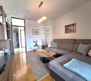 DRAMALJ, KUĆA SA ČETIRI STANA - cover